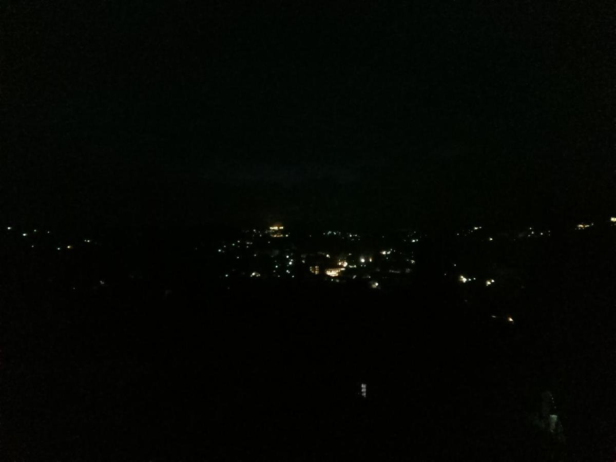 La Rose Guest House Nuwara Eliya Buitenkant foto